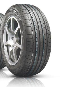 215/55 R17 BARS UZ200